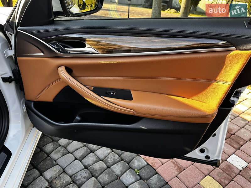 Універсал BMW 5 Series 2017 в Хусті