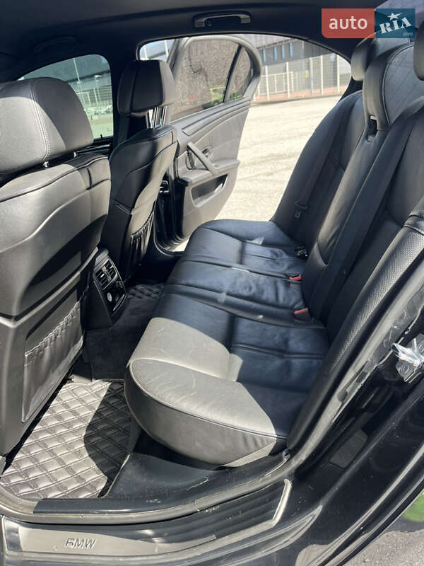Седан BMW 5 Series 2007 в Львове