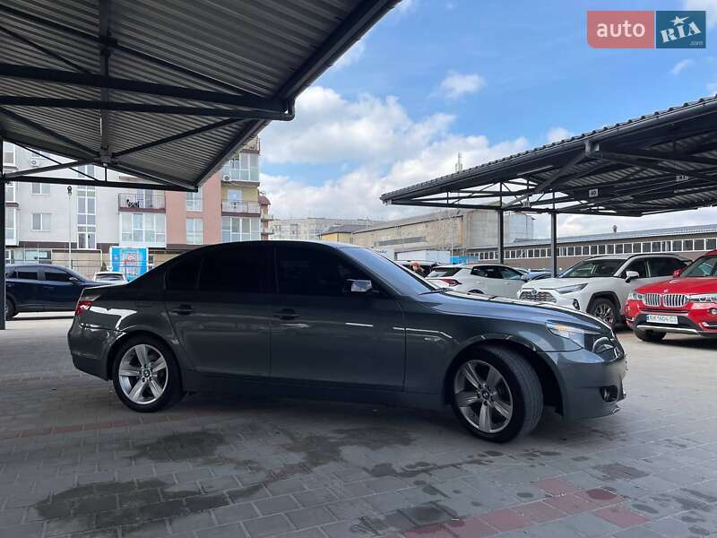 Седан BMW 5 Series 2005 в Житомире