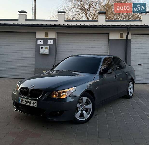 Седан BMW 5 Series 2005 в Житомире
