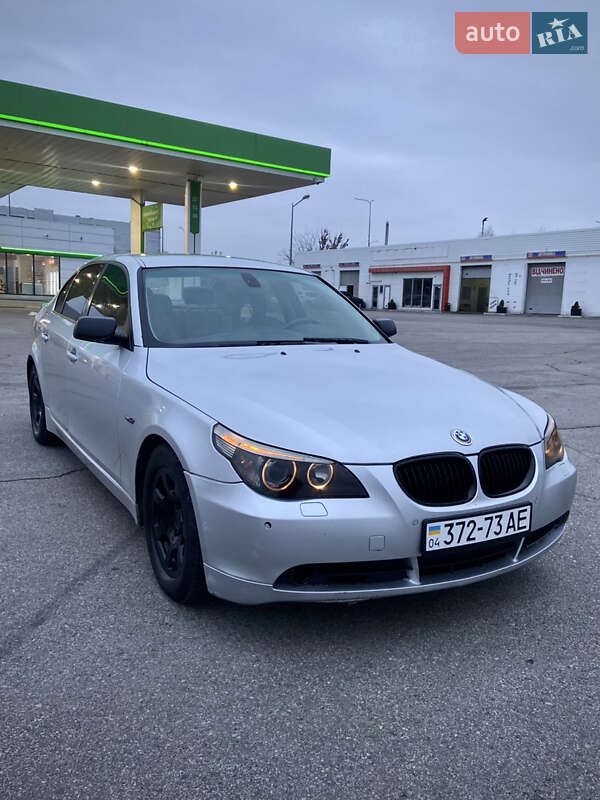 Седан BMW 5 Series 2003 в Запорожье