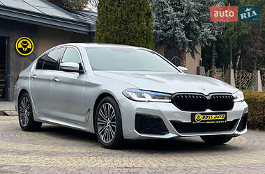 Седан BMW 5 Series 2018 в Львові