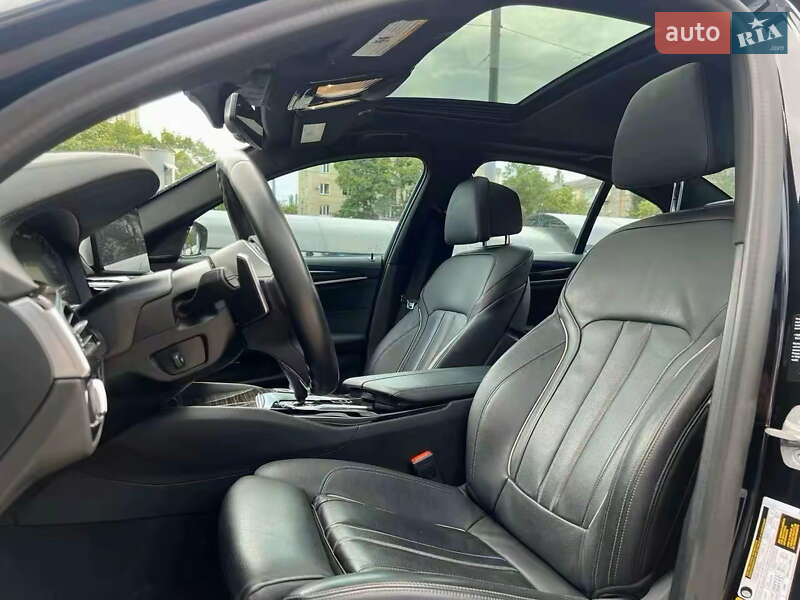 Седан BMW 5 Series 2021 в Киеве