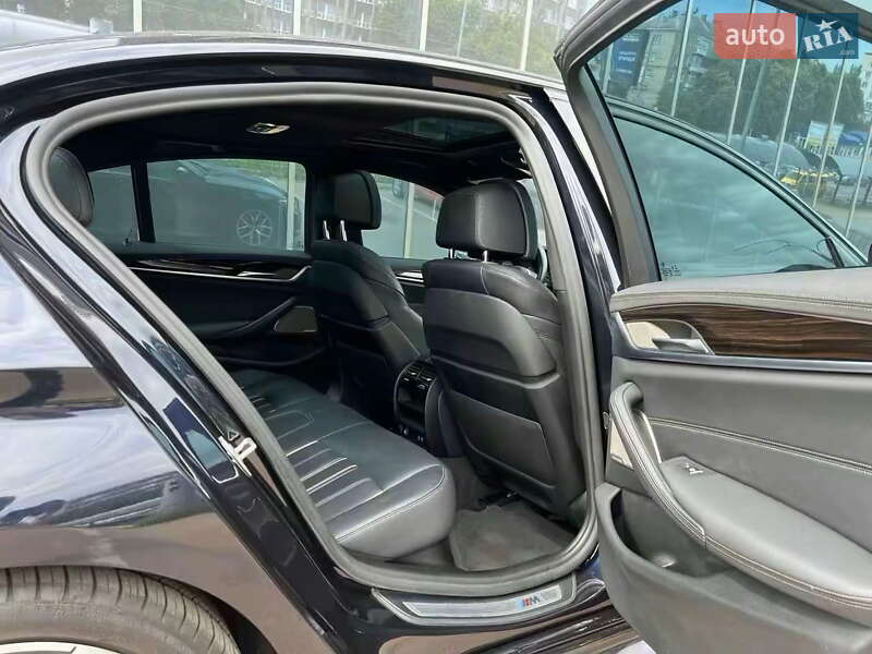 Седан BMW 5 Series 2021 в Киеве