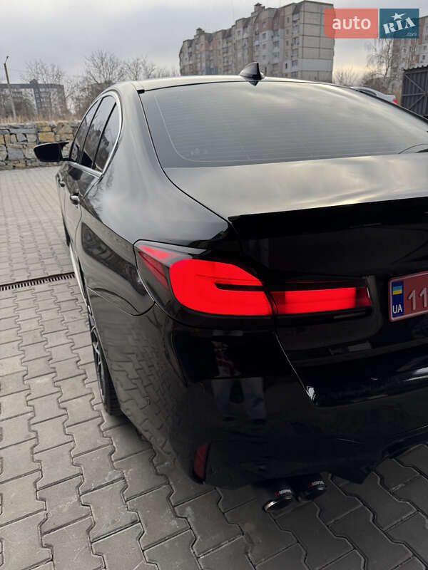 Седан BMW 5 Series 2021 в Брошневі-Облозі