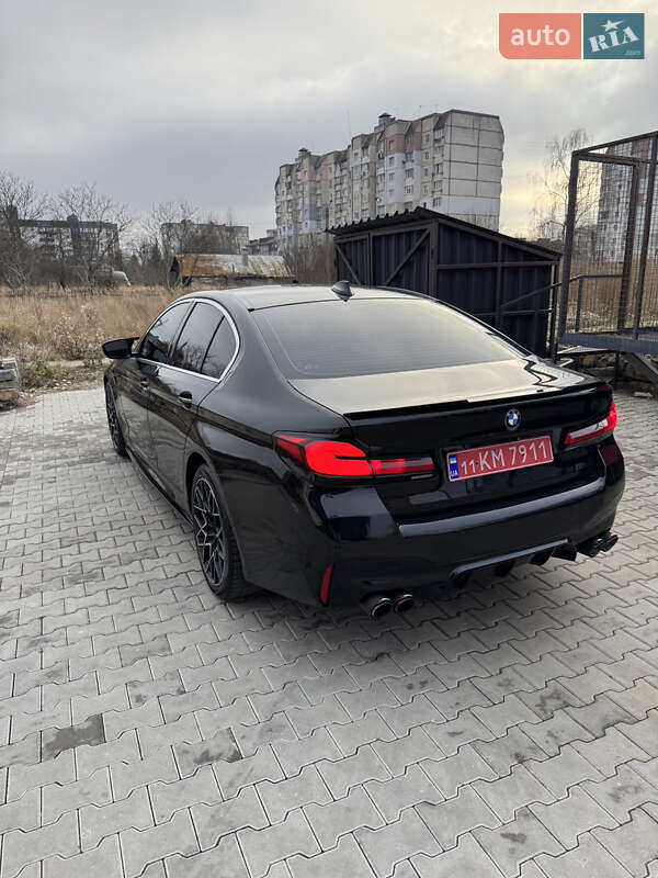 Седан BMW 5 Series 2021 в Брошневі-Облозі