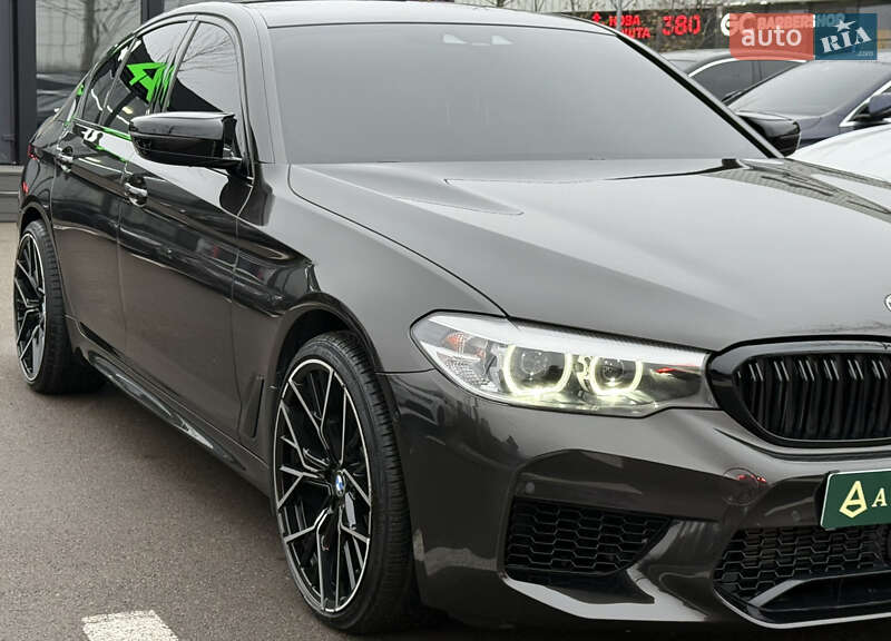 Седан BMW 5 Series 2018 в Києві фото 16 Седан BMW 5 Series 2018 в Києві