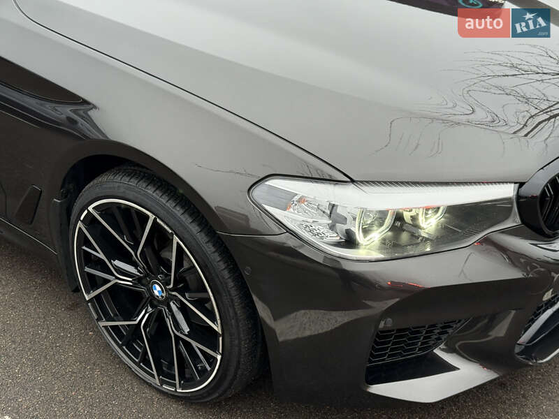 Седан BMW 5 Series 2018 в Києві фото 20 Седан BMW 5 Series 2018 в Києві