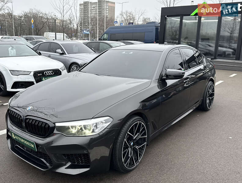 Седан BMW 5 Series 2018 в Києві фото 27 Седан BMW 5 Series 2018 в Києві