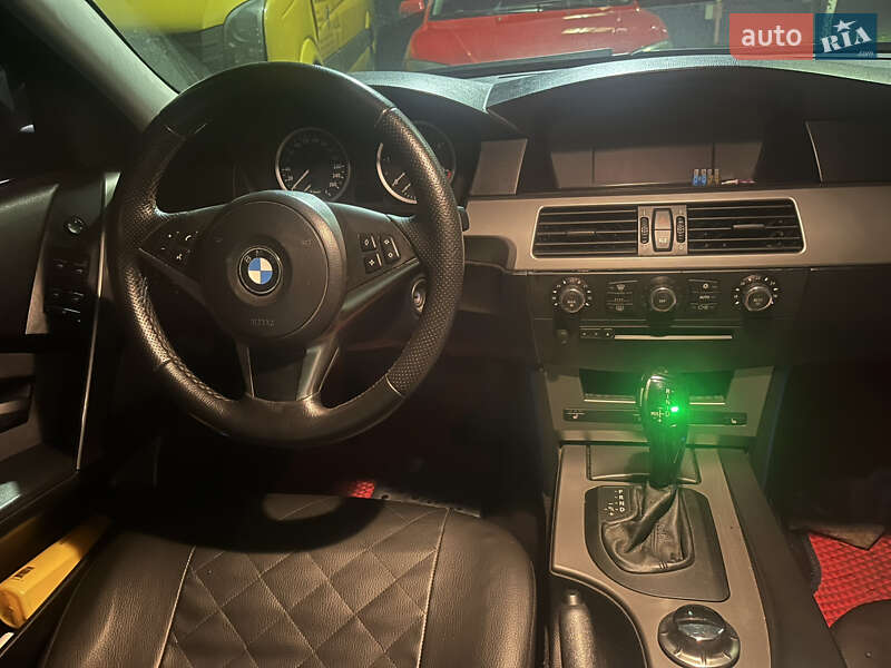 Універсал BMW 5 Series 2005 в Дніпрі