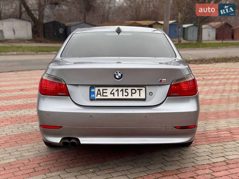 Седан BMW 5 Series 2005 в Запорожье