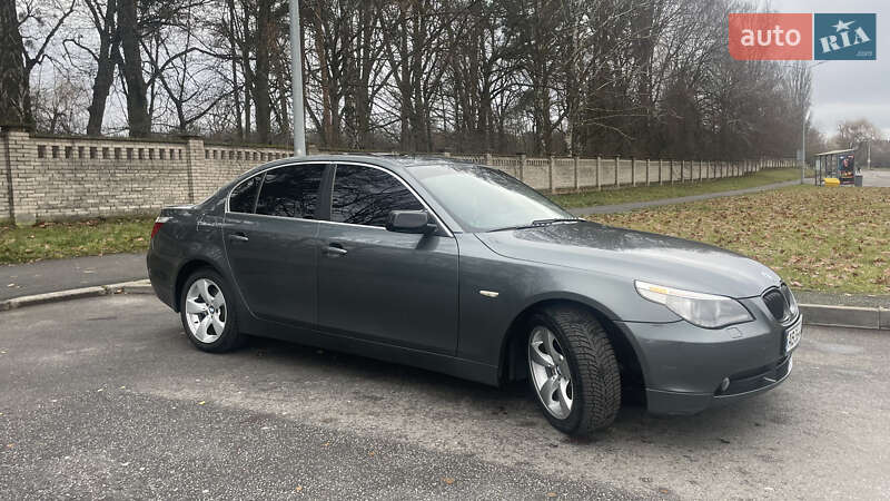 Седан BMW 5 Series 2003 в Виннице