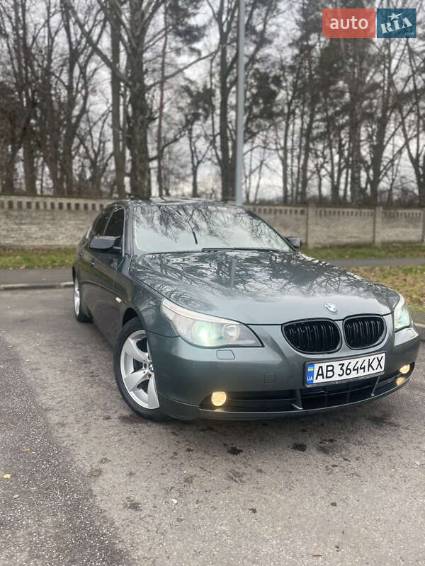 Седан BMW 5 Series 2003 в Виннице