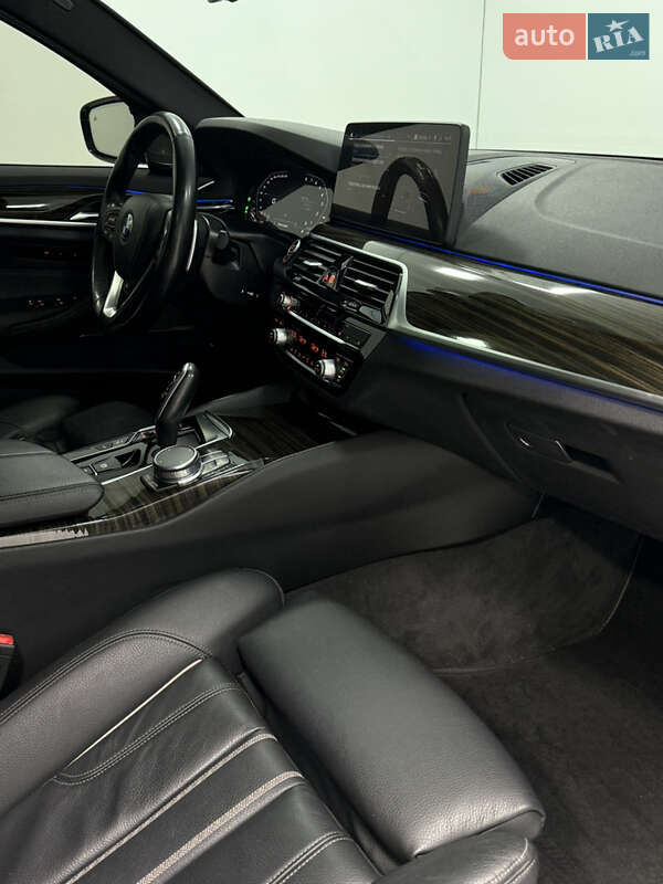 Седан BMW 5 Series 2021 в Одессе