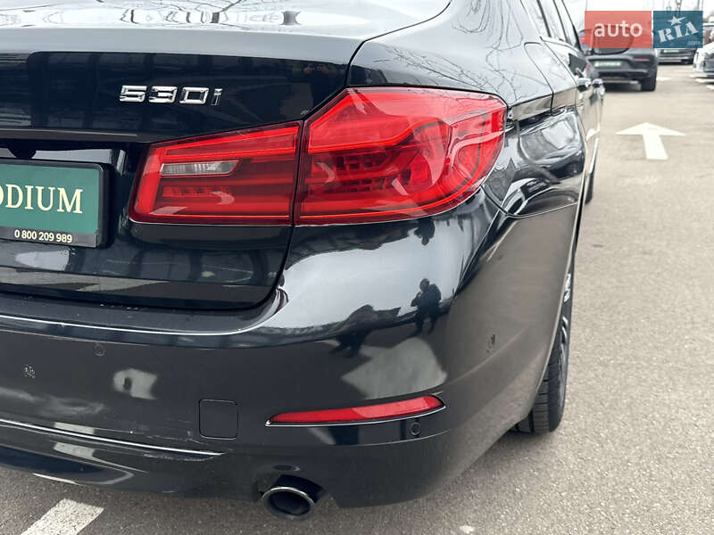 Седан BMW 5 Series 2017 в Киеве