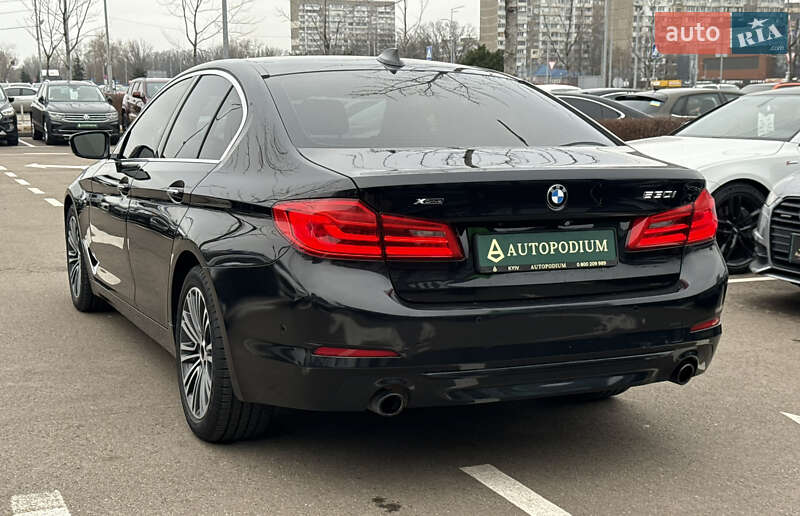 Седан BMW 5 Series 2017 в Киеве