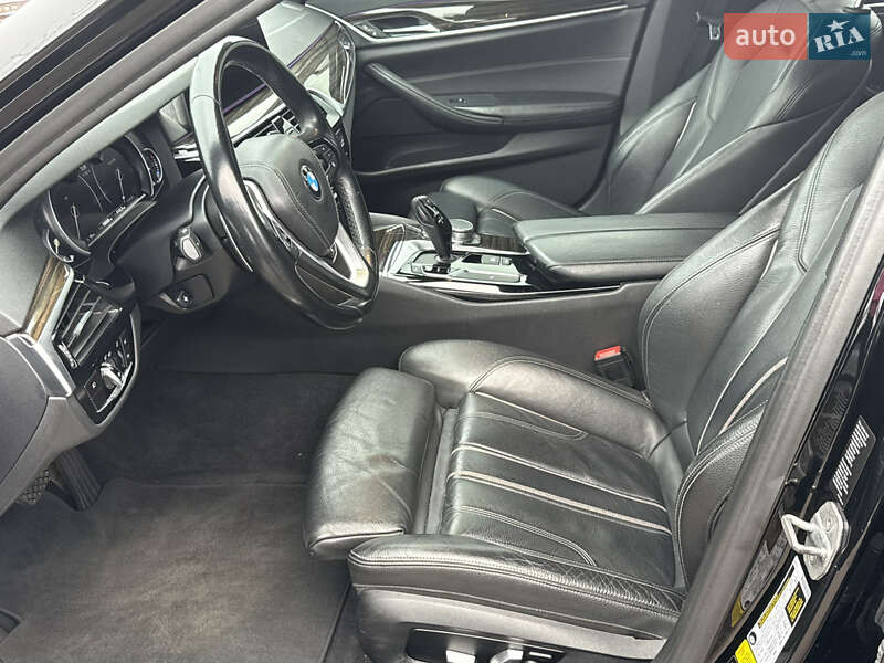 Седан BMW 5 Series 2017 в Киеве