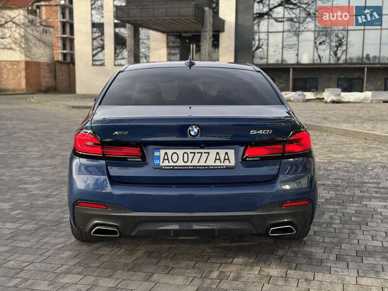 Седан BMW 5 Series 2021 в Мукачево