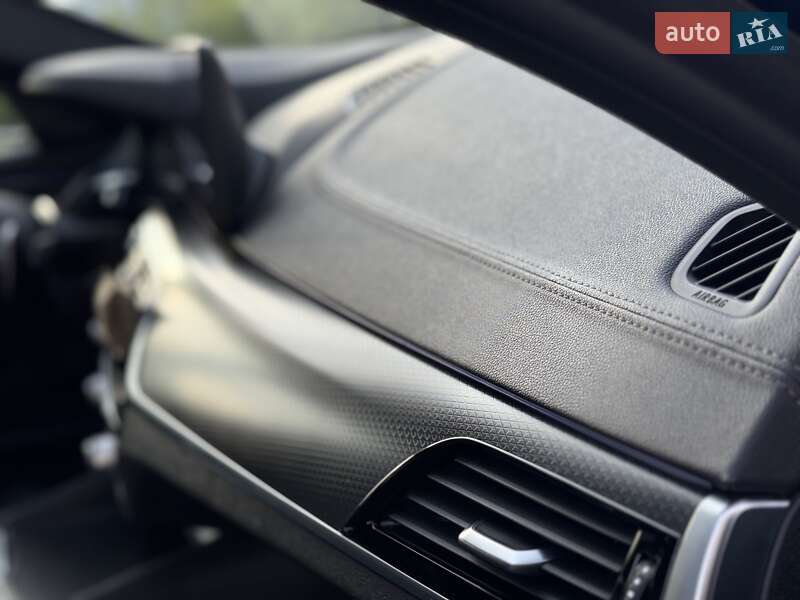 Седан BMW 5 Series 2021 в Мукачево