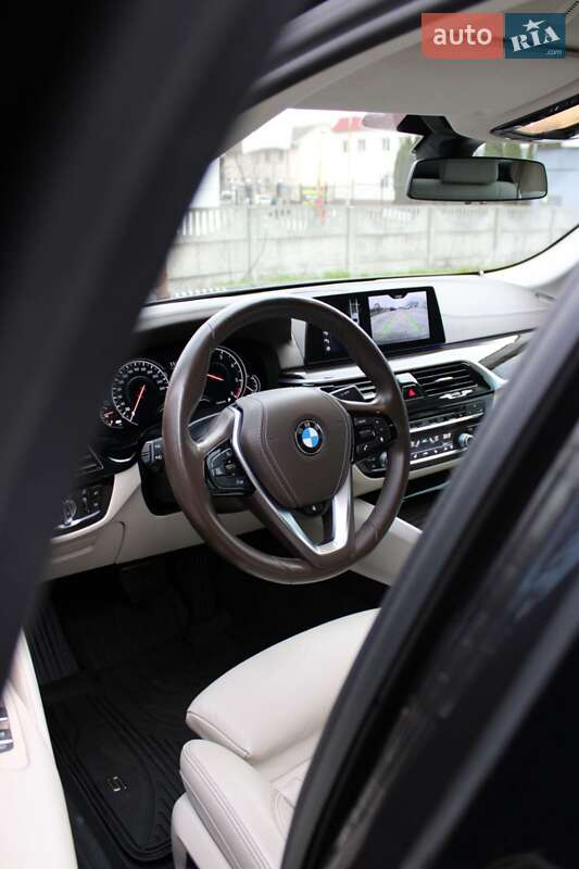 Седан BMW 5 Series 2016 в Черкасах фото 19 Седан BMW 5 Series 2016 в Черкасах