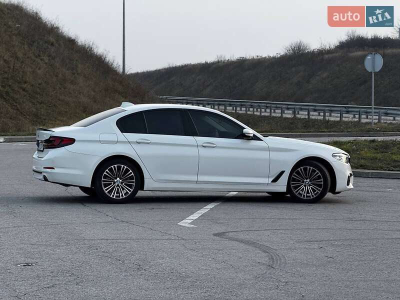 Седан BMW 5 Series 2018 в Полтаве