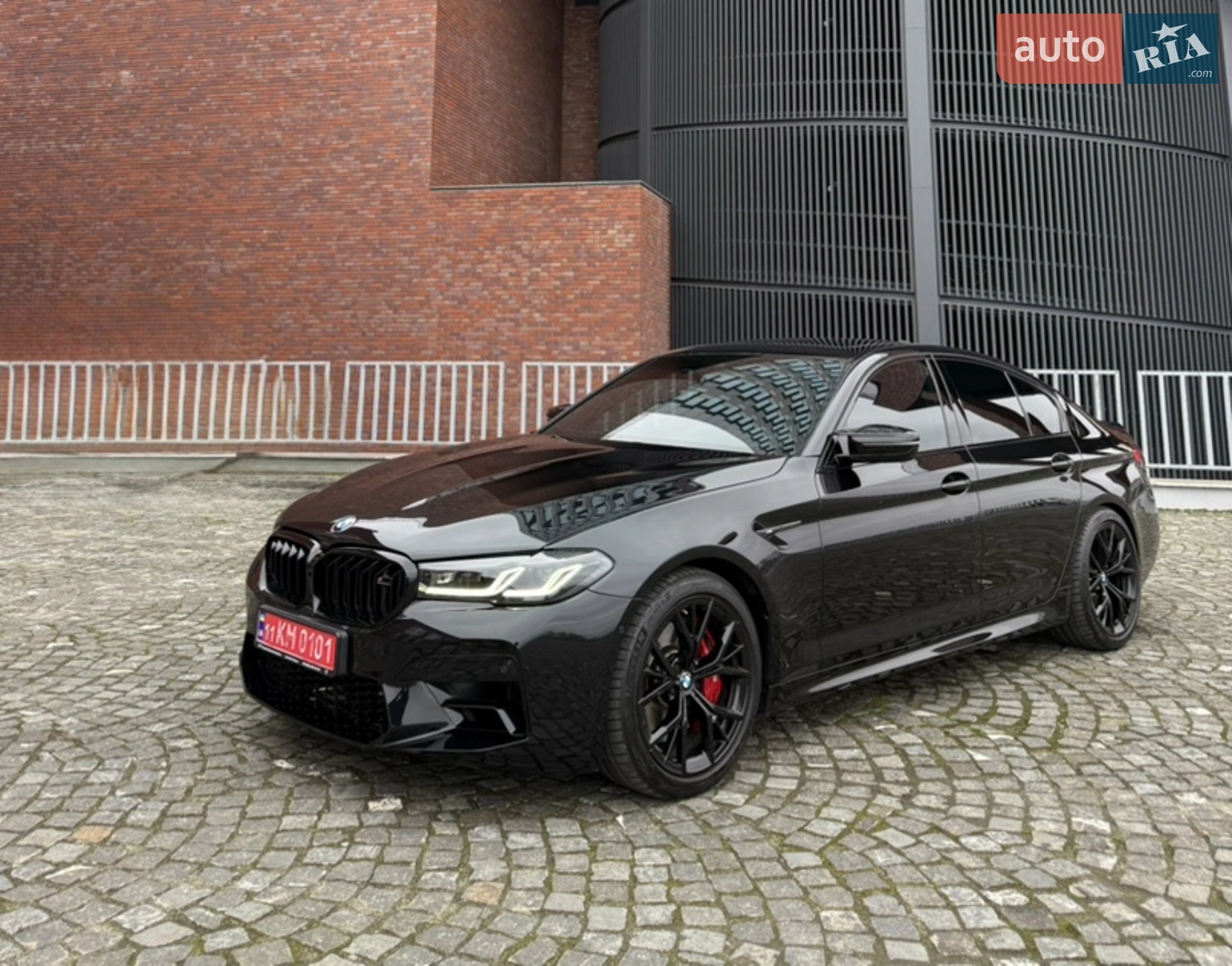 2022 BMW 5er - фото 1
