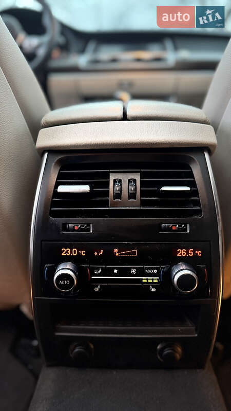 Лифтбек BMW 5 Series 2010 в Тячеве