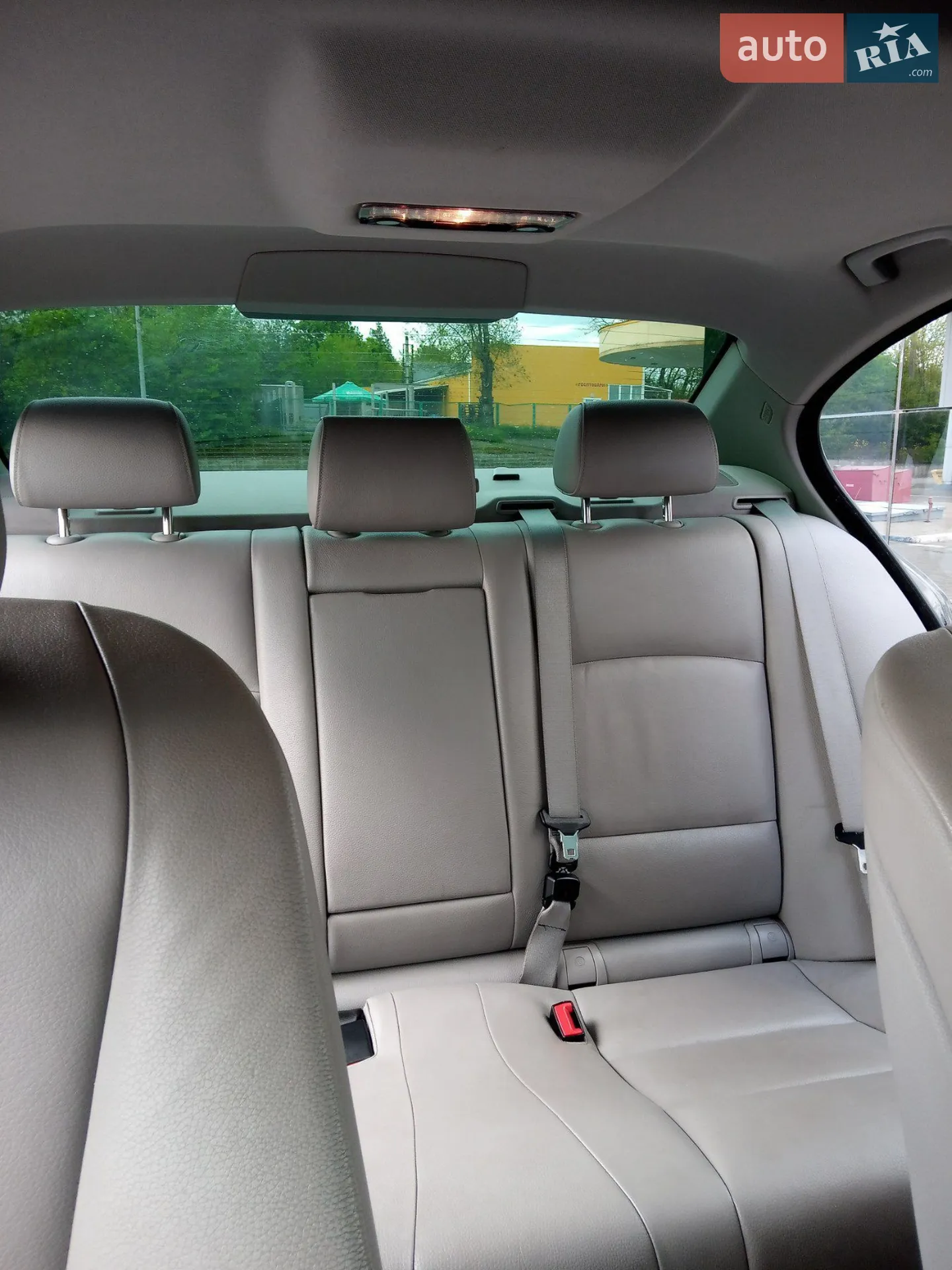 2012 BMW 5er - мініатюра 6