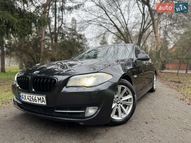 BMW 5 Series 2012 BMW 5 Series 2012