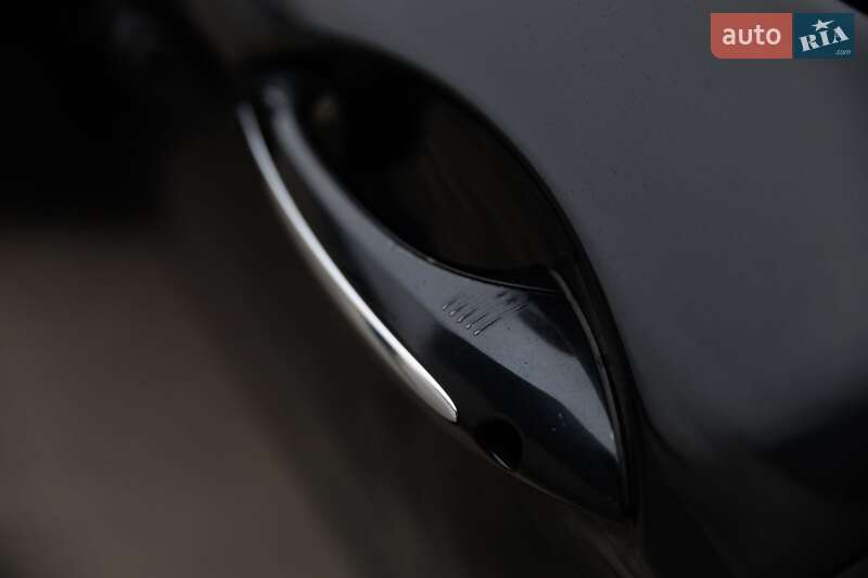 Седан BMW 5 Series 2012 в Буче фото 19 Седан BMW 5 Series 2012 в Буче