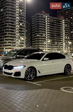 Седан BMW 5 Series 2018 в Ужгороді