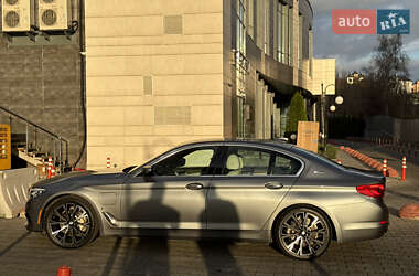 Седан BMW 5 Series 2017 в Киеве