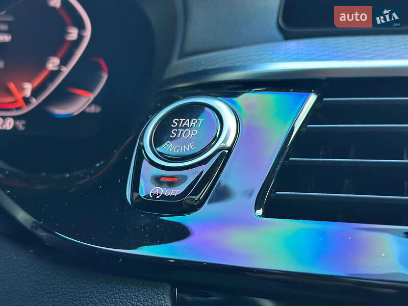 Седан BMW 5 Series 2017 в Днепре