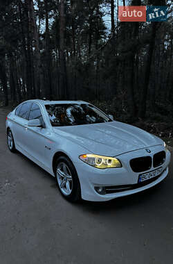 Седан BMW 5 Series 2011 в Львове