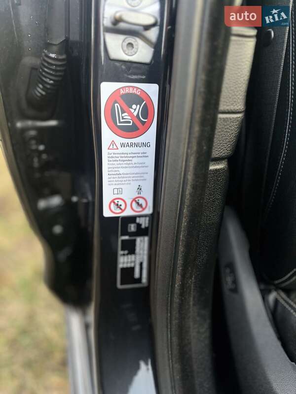 Седан BMW 5 Series 2015 в Шептицькому