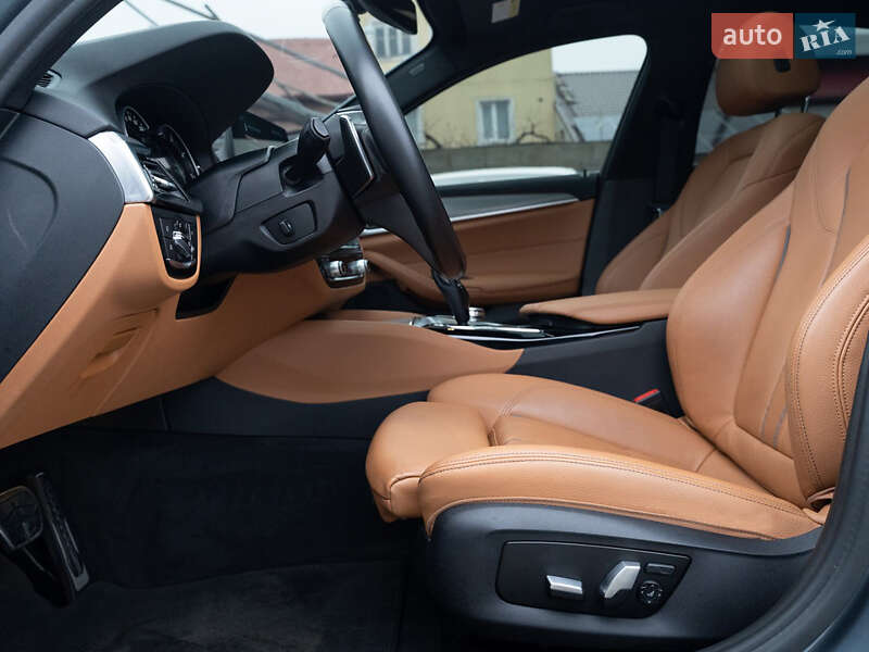 Седан BMW 5 Series 2017 в Одессе