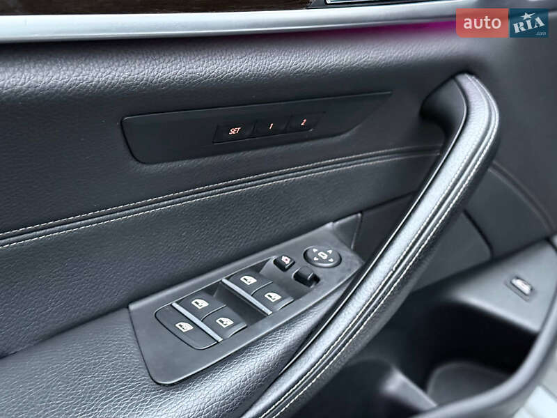 Седан BMW 5 Series 2017 в Днепре