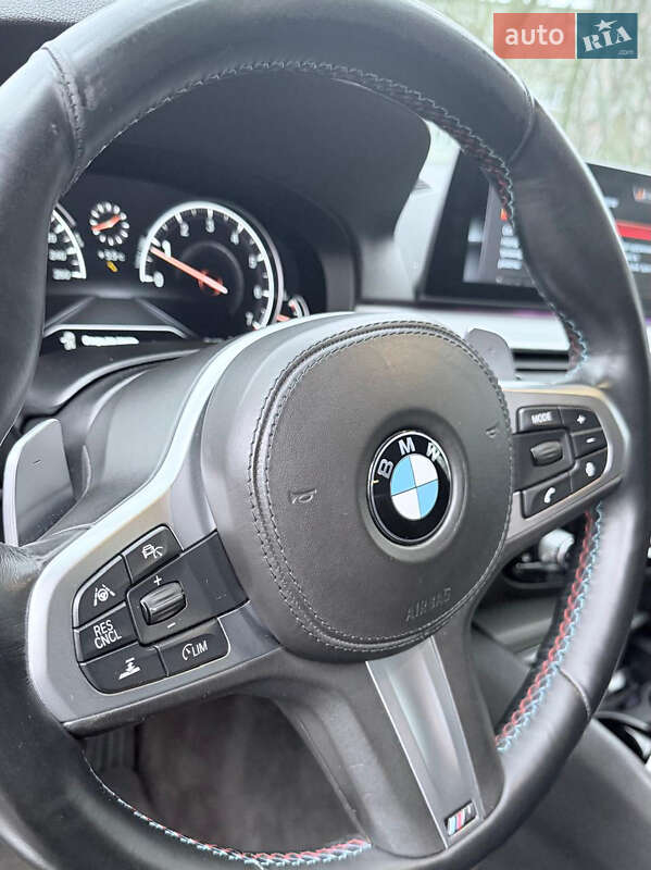 Седан BMW 5 Series 2017 в Львове