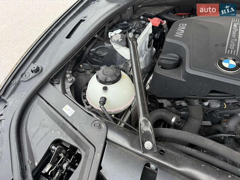 Седан BMW 5 Series 2012 в Тернополе