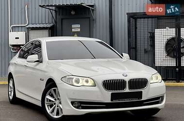 Седан BMW 5 Series 2012 в Ужгороді