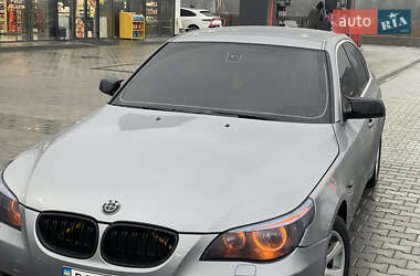 Седан BMW 5 Series 2003 в Вышгороде