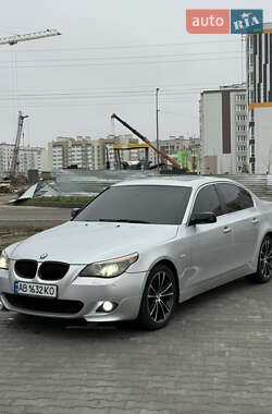 Седан BMW 5 Series 2004 в Вінниці
