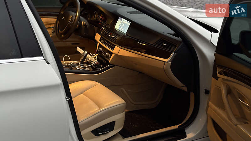 Седан BMW 5 Series 2011 в Вінниці