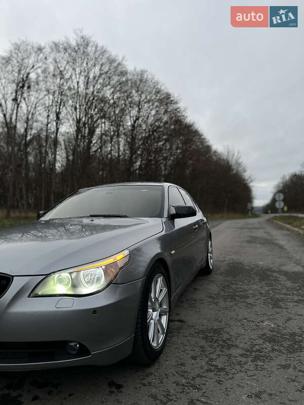 Седан BMW 5 Series 2003 в Хмельницком