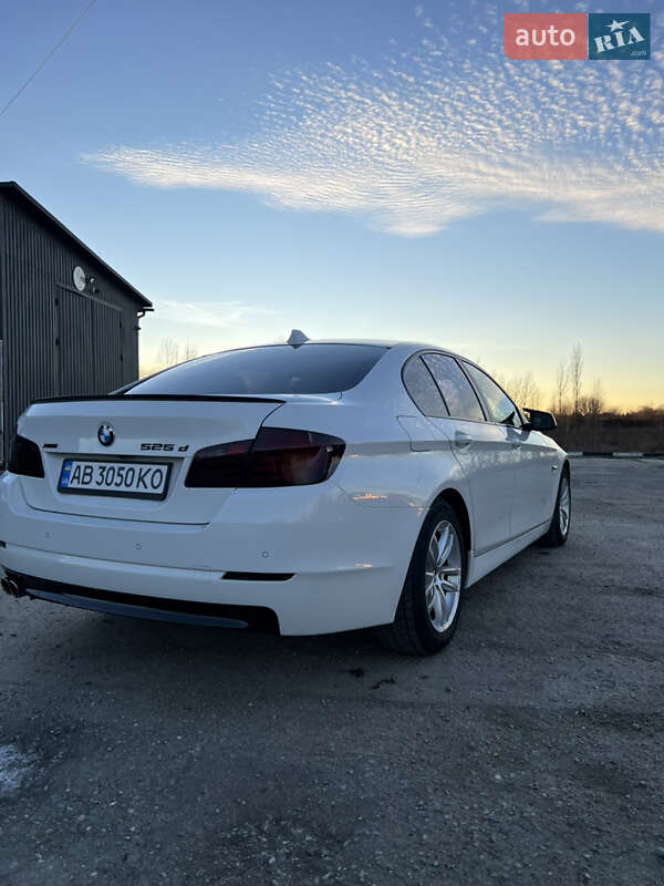 Седан BMW 5 Series 2013 в Бердичеві