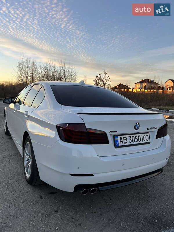 Седан BMW 5 Series 2013 в Бердичеві