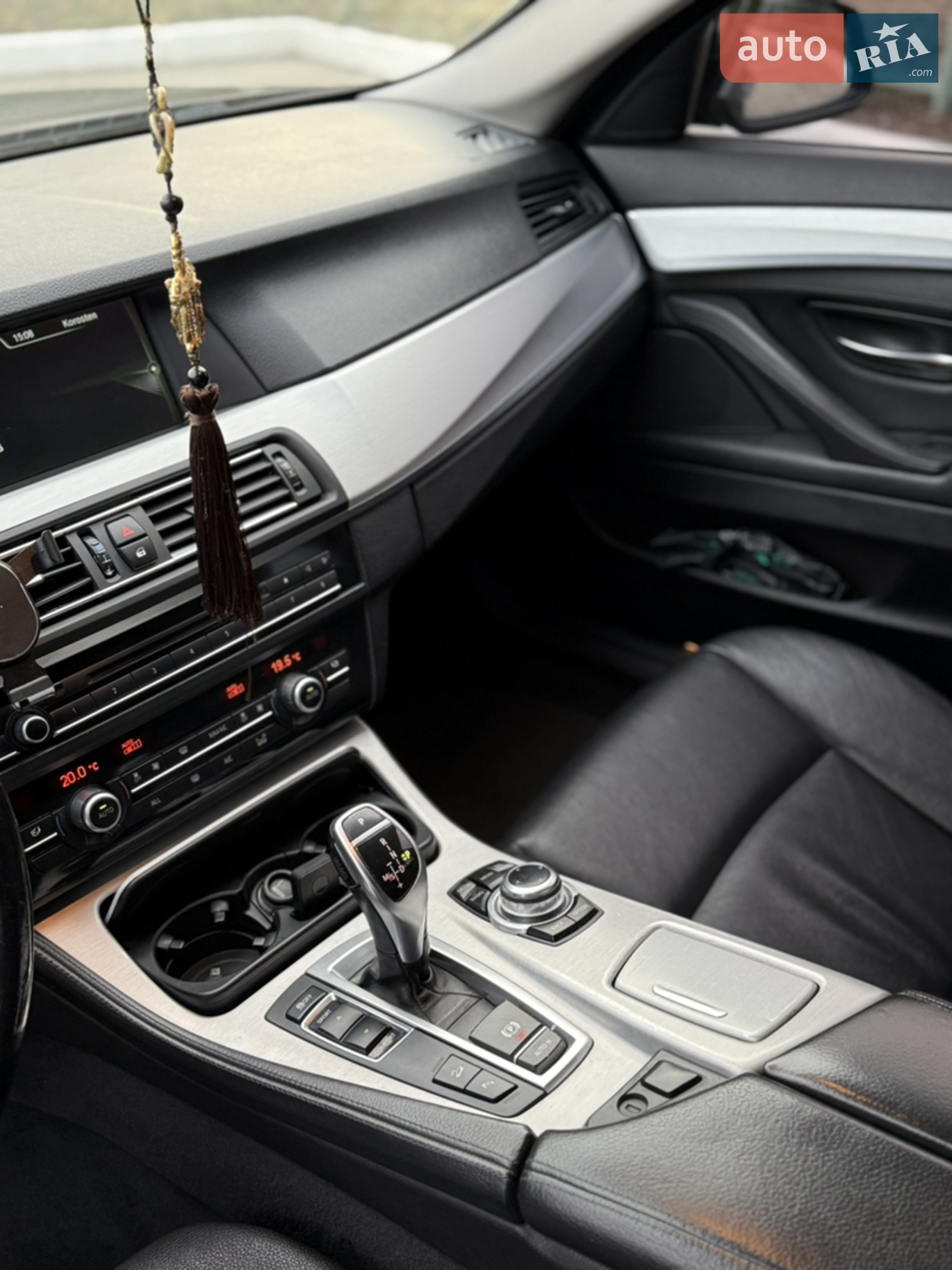 2013 BMW 5er - мініатюра 8