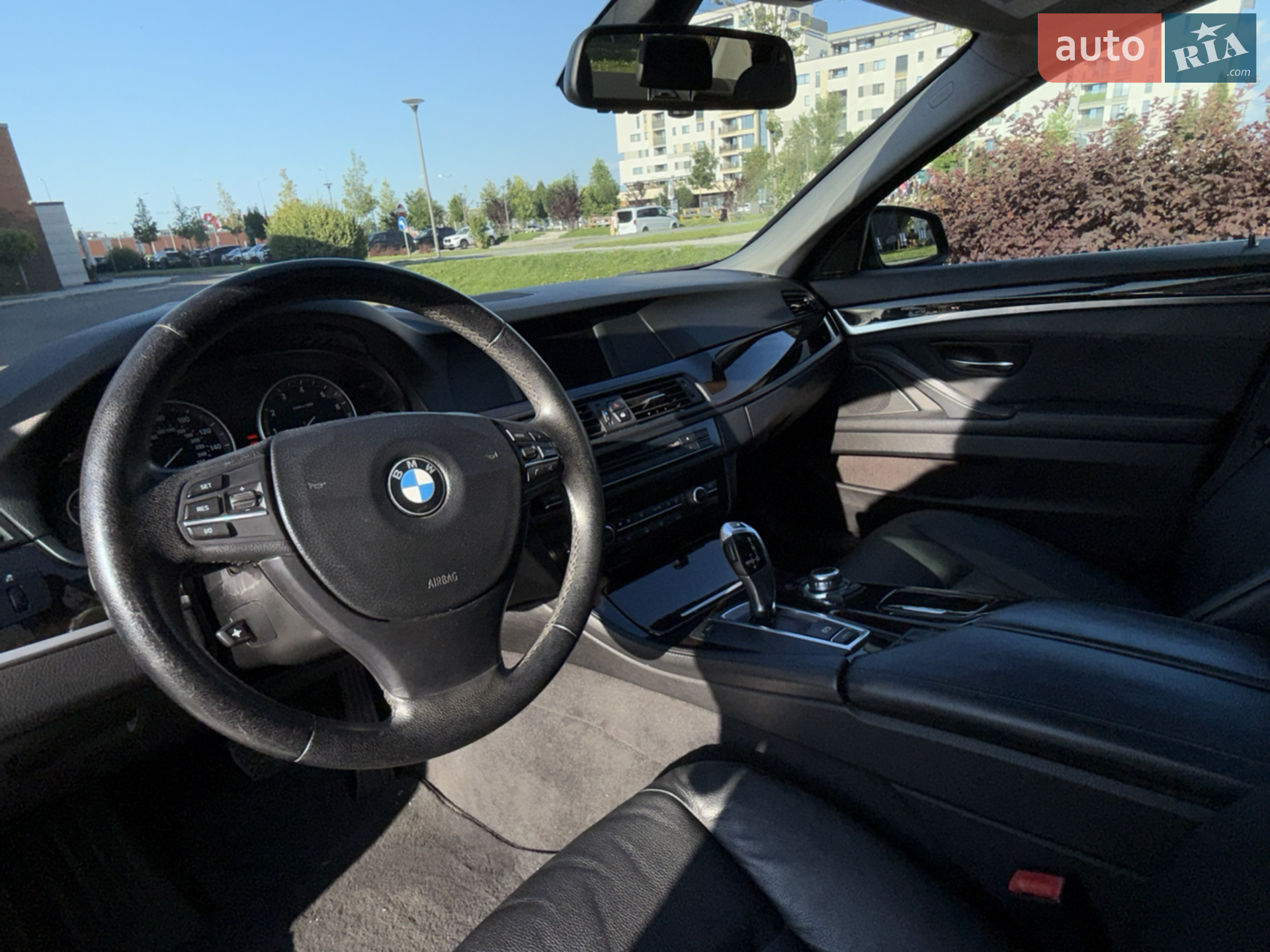 2011 BMW 5er - мініатюра 5