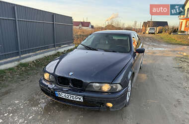 Седан BMW 5 Series 2002 в Городке