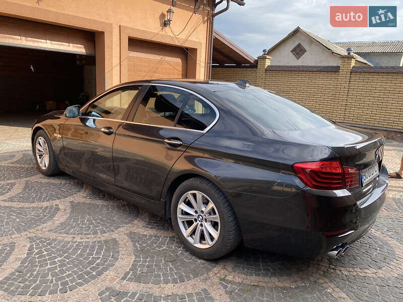 Седан BMW 5 Series 2016 в Тернополі
